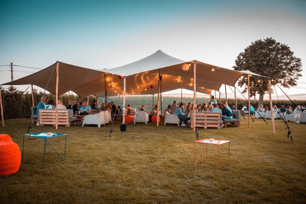 Stretch telkide m&uuml;&uuml;k stretch peotelgi m&uuml;&uuml;k